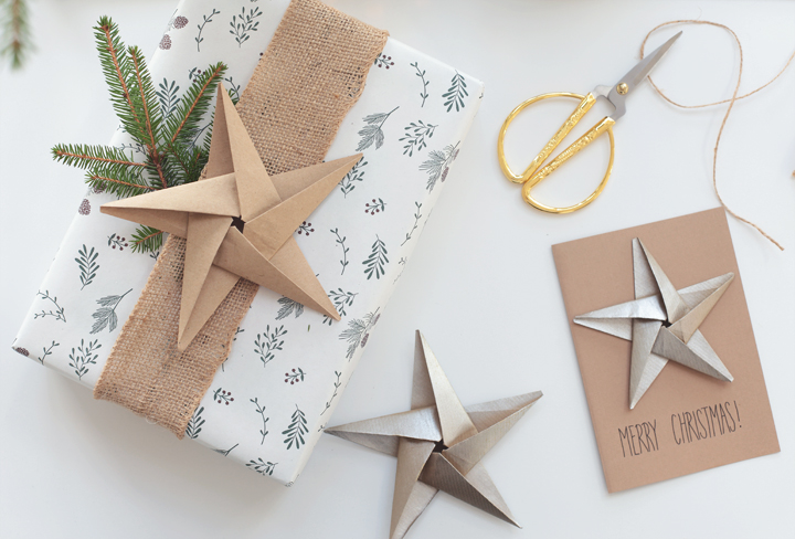 Origami Sterne zu Weihnachten basteln Anleitung DIY Roombez