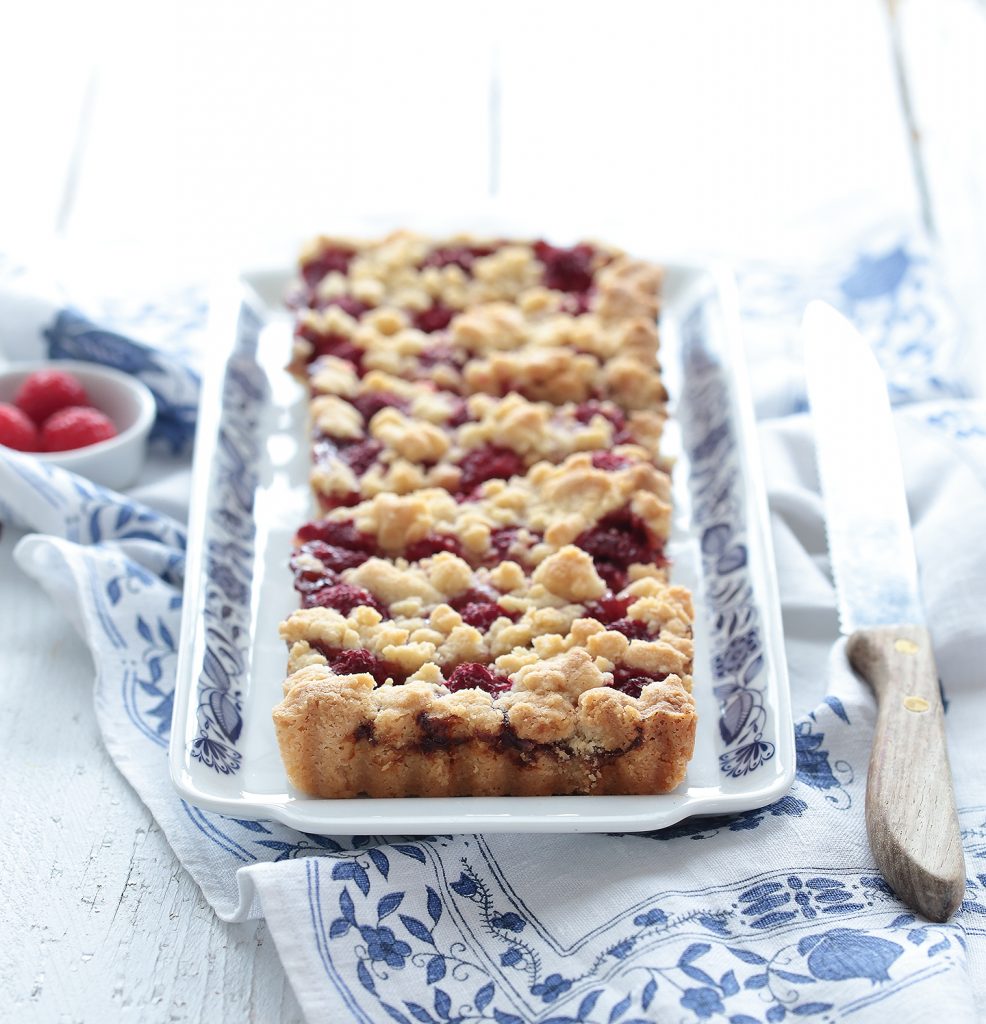 Köstliche Himbeer-Tarte mit Streusel